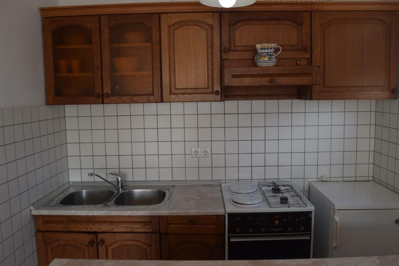 Apartmani Andela I Mladen Debelic Rab Town Buitenkant foto